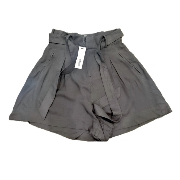 Boutique BB Dakota NWT black high waist tie dress shorts size 2 - Picture 1 of 5